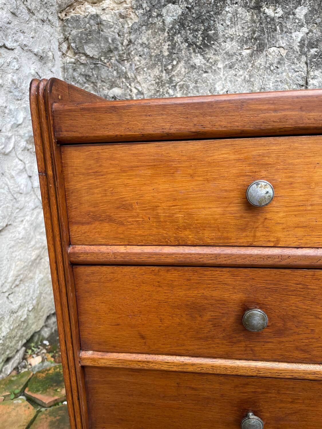 Vintage chest of drawers