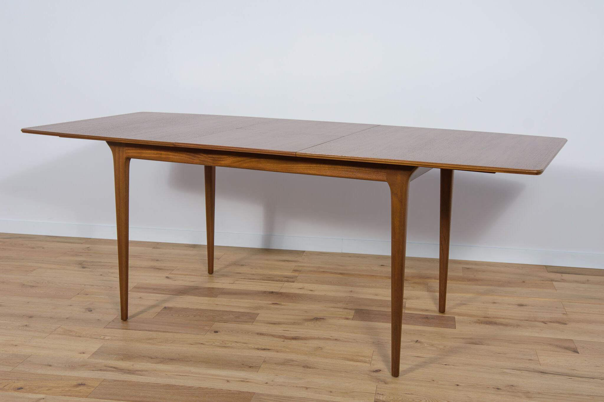 Mid-century teak extendable dining table from Mcintosh, 1960s