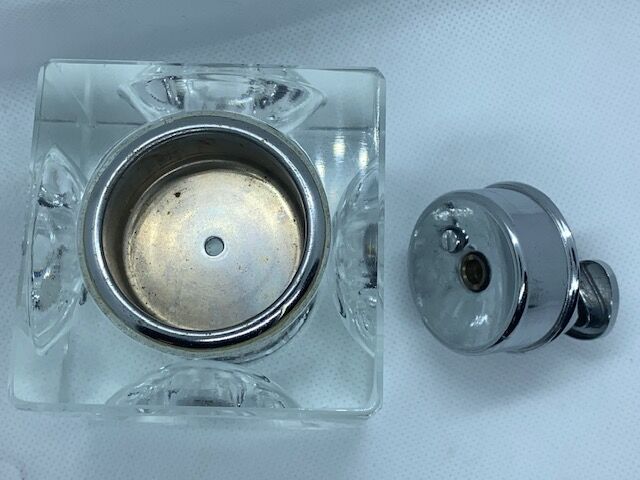 Cubic table lighter in cristral