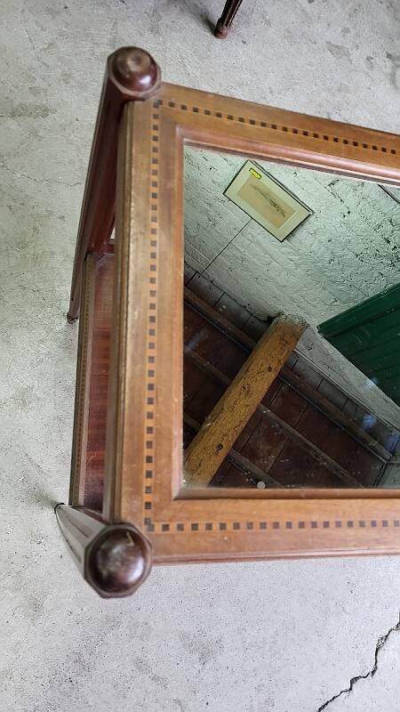 Table d'appoint ou desserte a miroir art deco en marqueterie