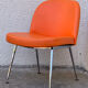 Chauffeuse vintage orange skaï et chrome 1970