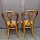 Paire de chaises Thonet n 19 estampillées thonet