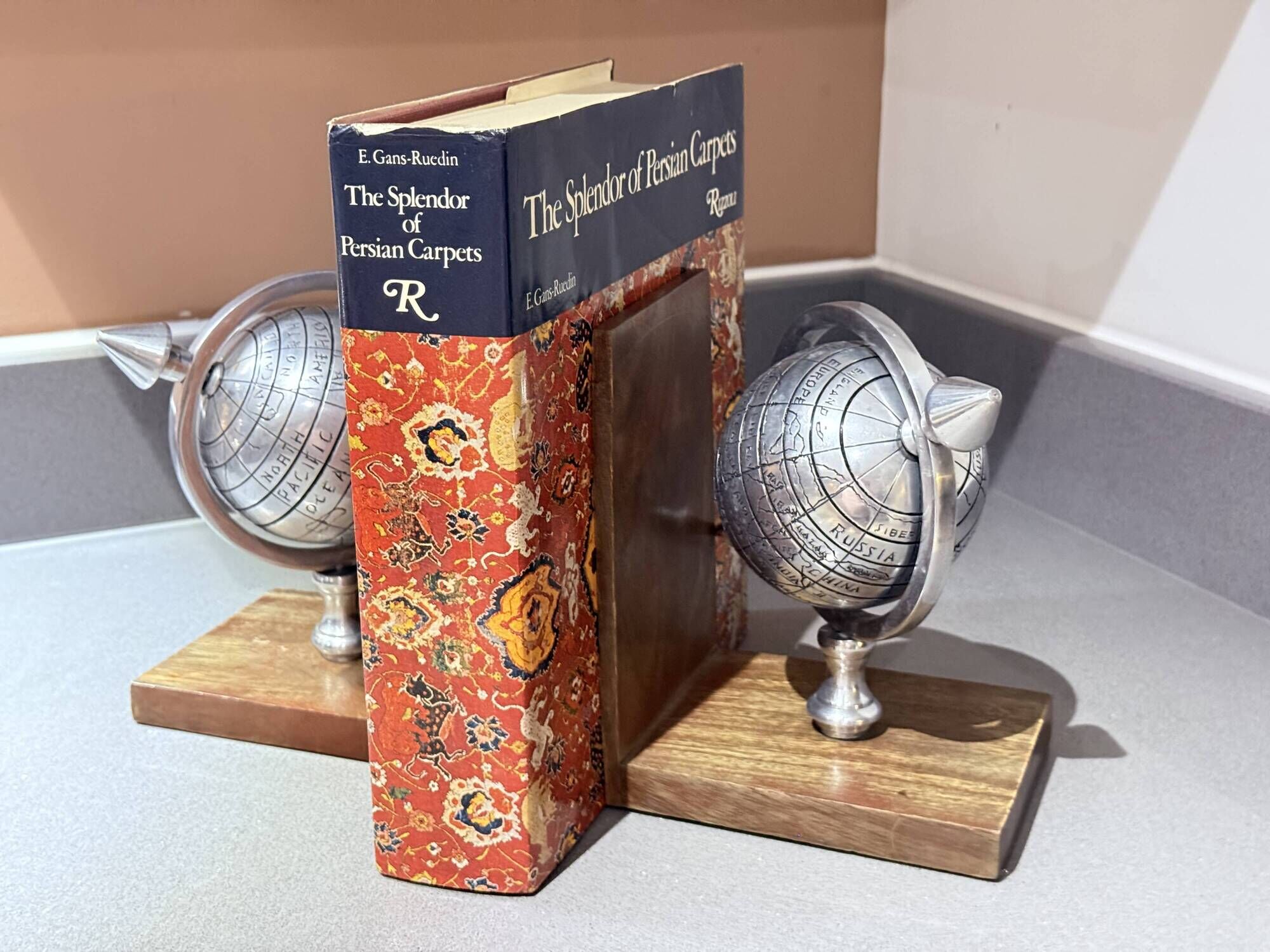 Pair of 20th Century Atlas Globe Bookends Metal & Wood Decorative Book Holders