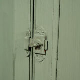 Almond green country buffet