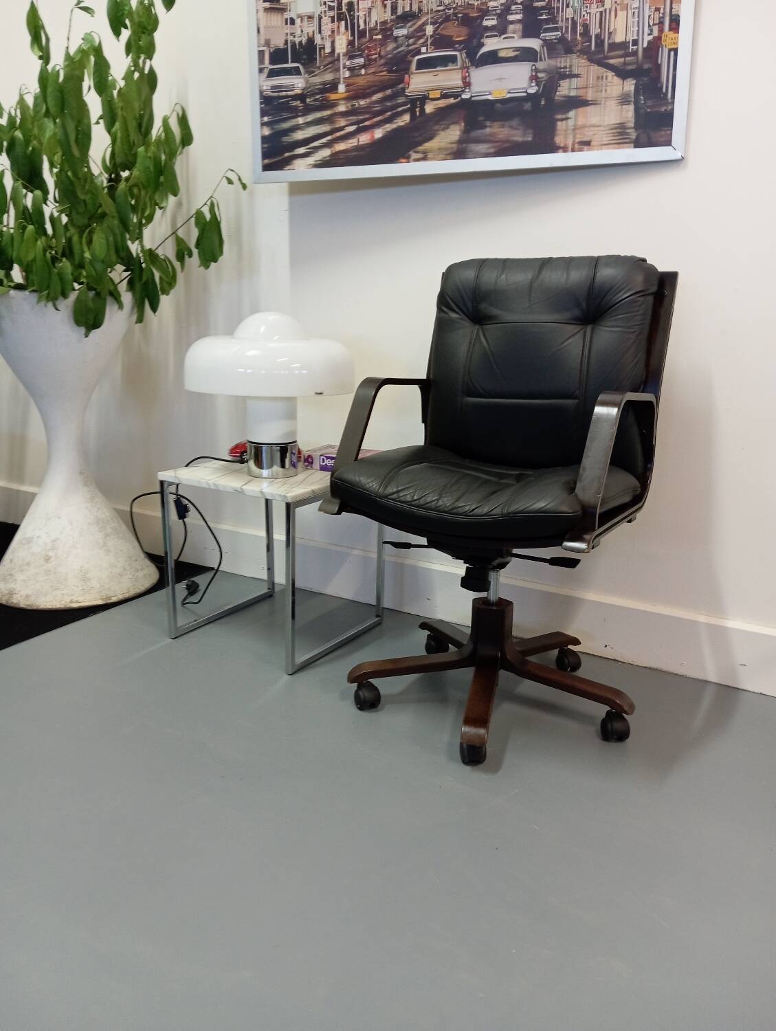 Westnofa Scandinavian office armchair in leather