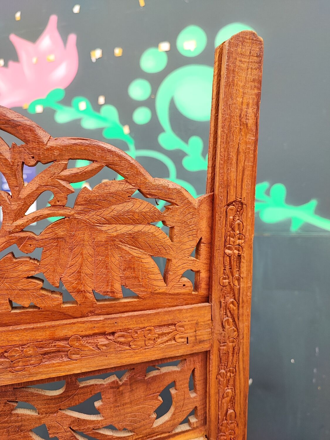 Three-panel screen made of solid wood