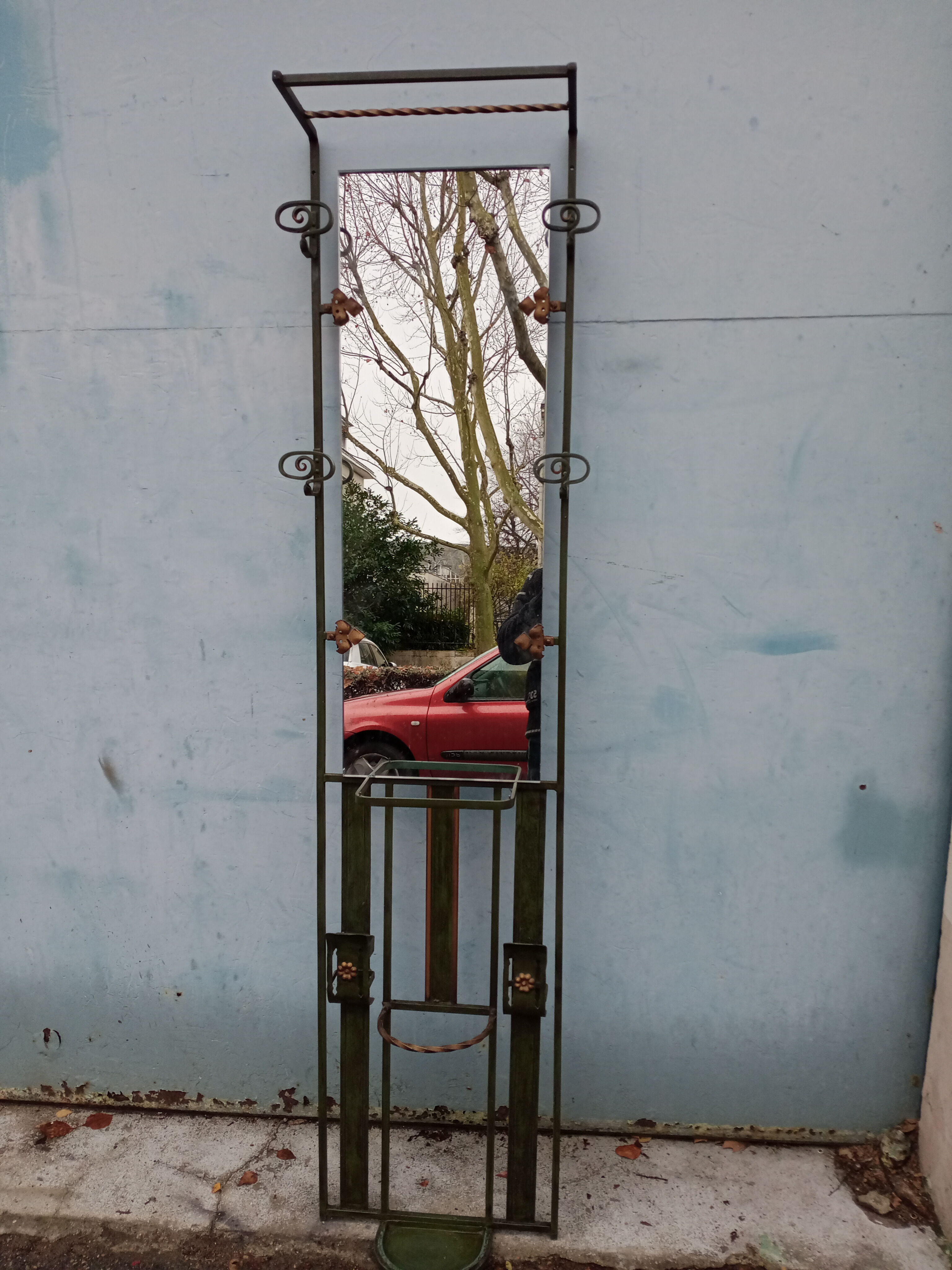 Cloakroom coat rack iron forge