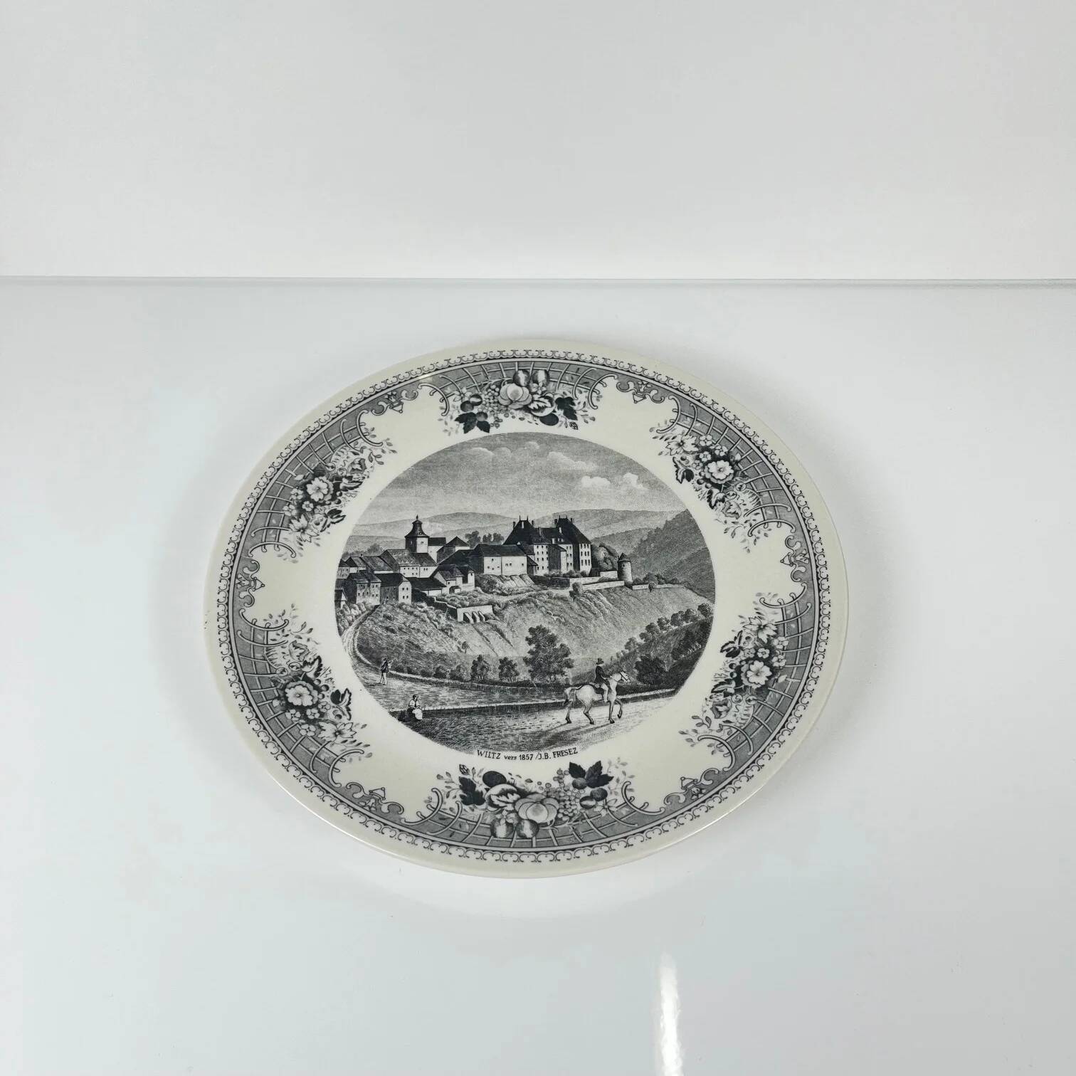 Villeroy & Boch dish "Wiltz, luxembourg", gray