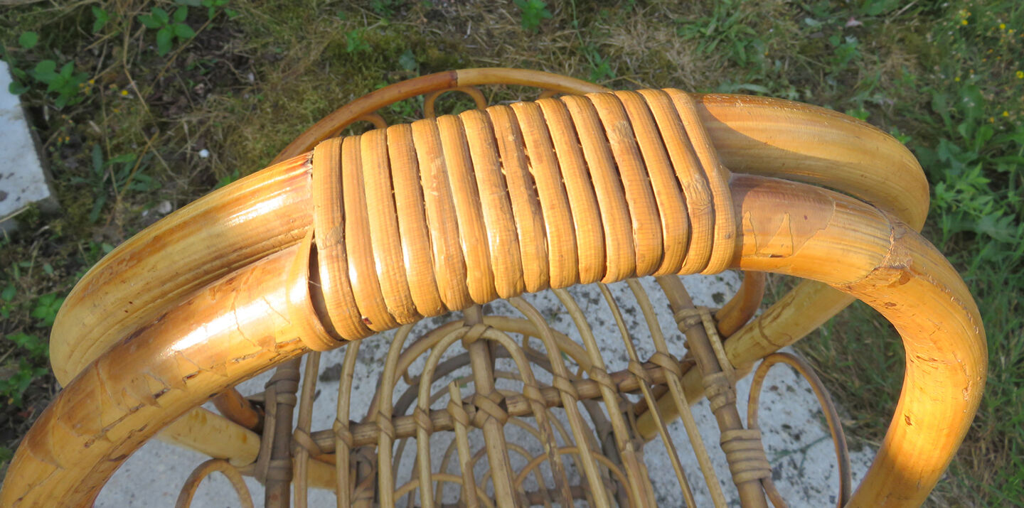 Serving rattan on wheels of the 50s, 60s