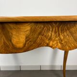 Table Louis XV noyer blond, début 19ème