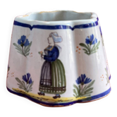 Quimper earthenware pot