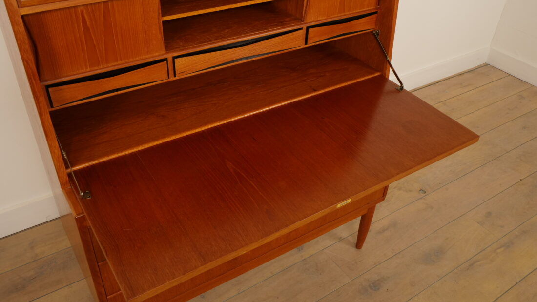 Vintage writing desk | Erling Torvits | Teak | 104 cm