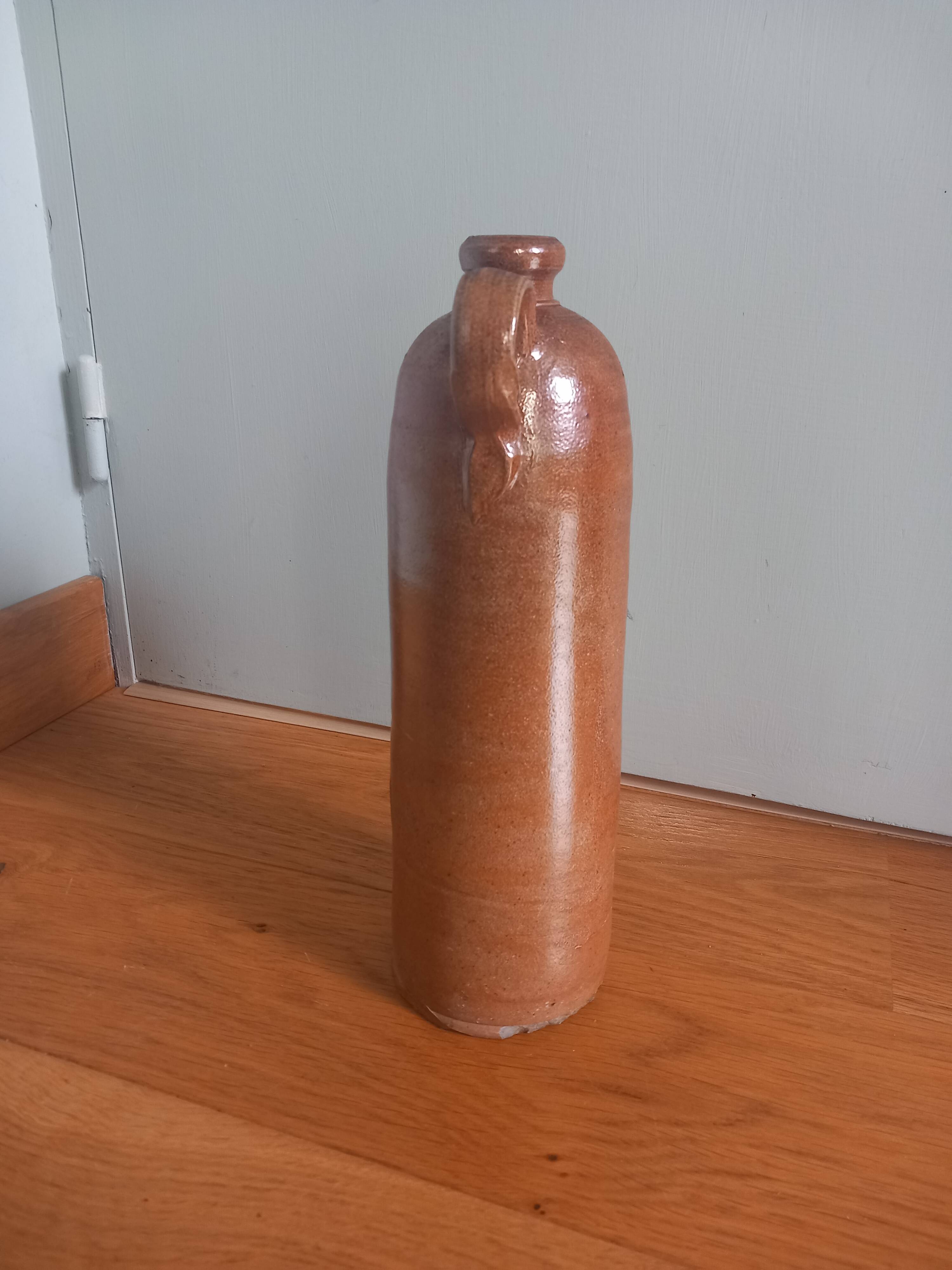 Stoneware hot water bottle