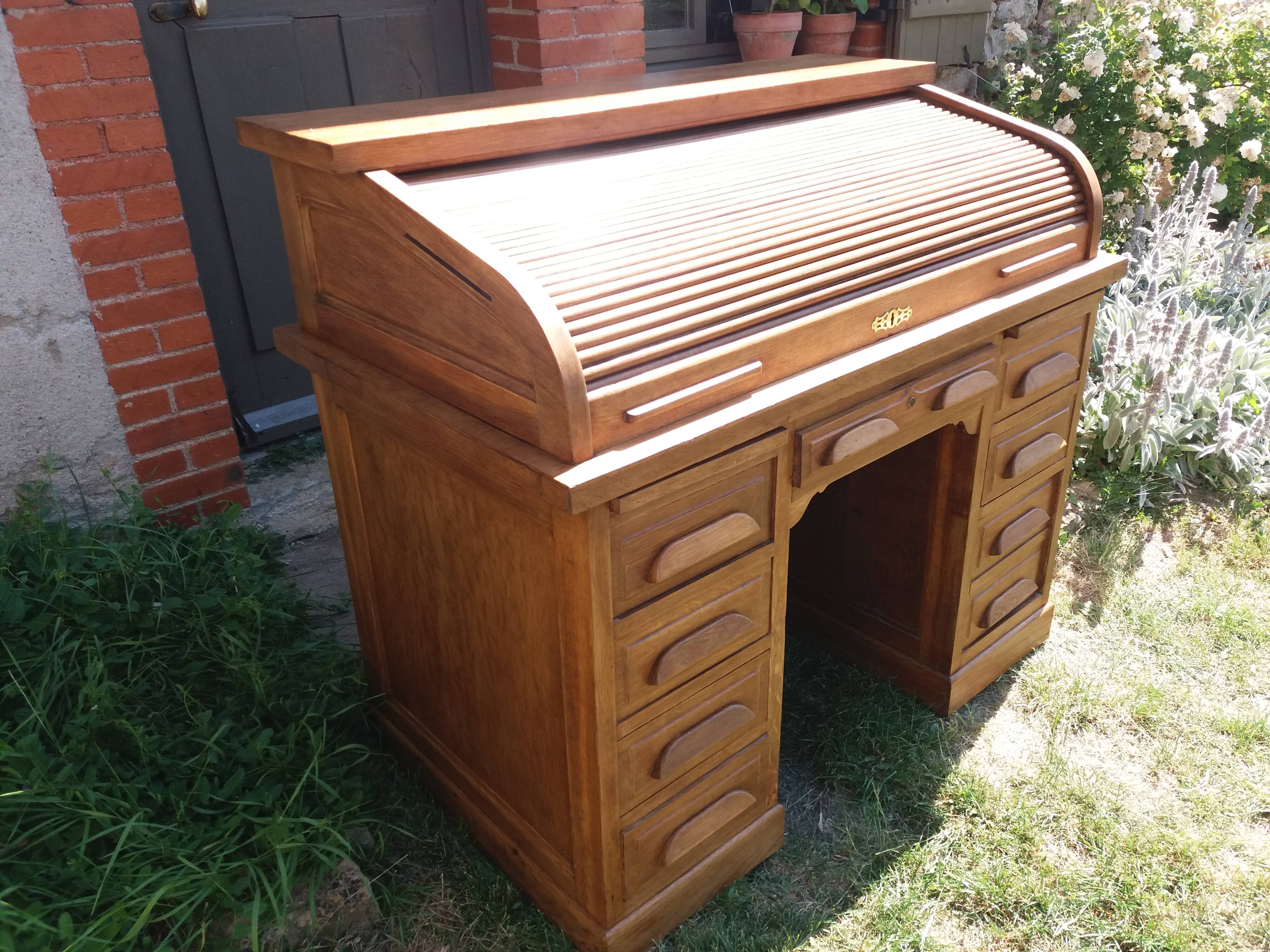 Bureau dit" américain des années 40