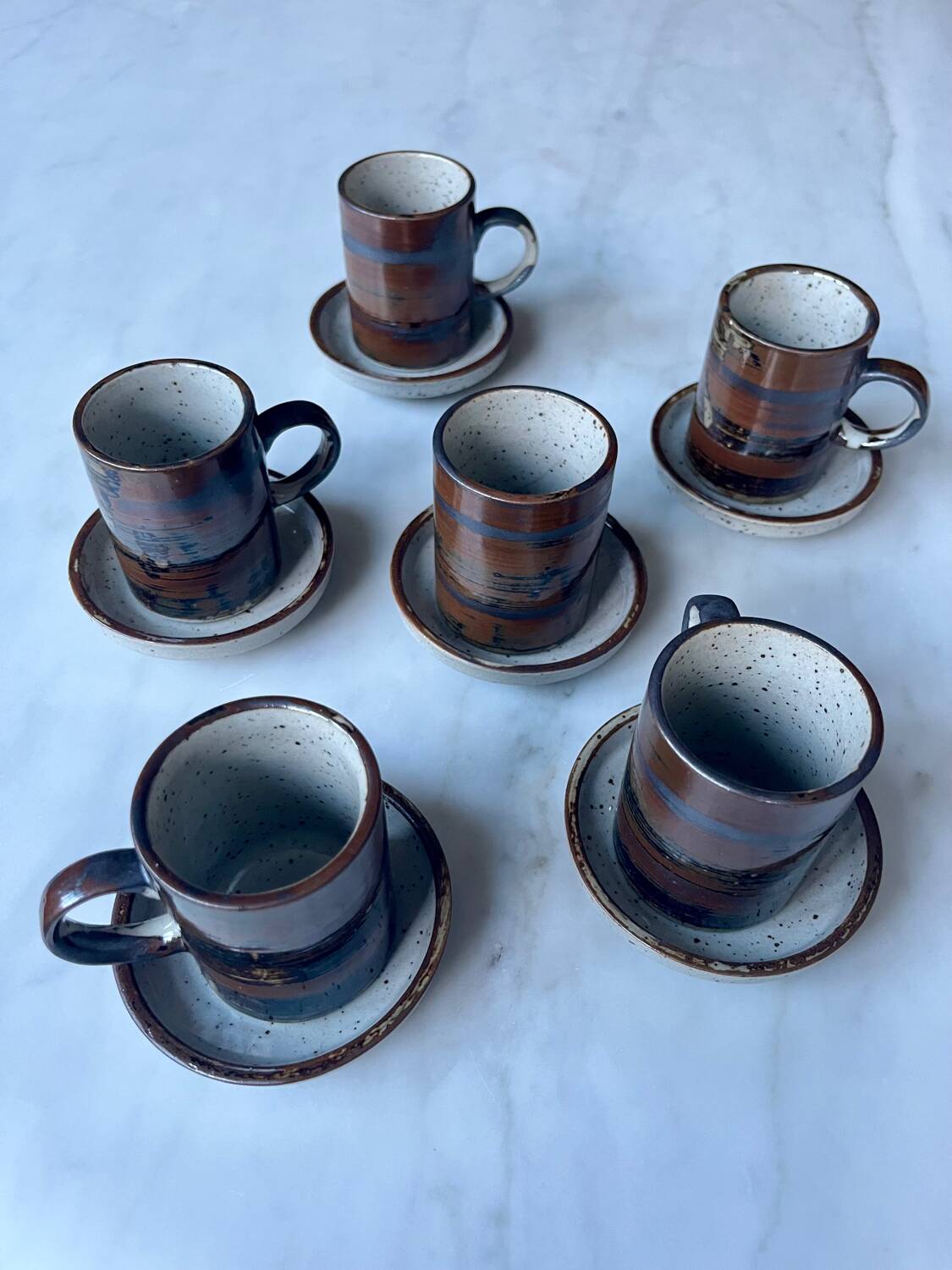 Vintage rustic stoneware coffee set – 6 cups + 6 saucers