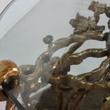 Table basse sculpturale en bronze et en verre