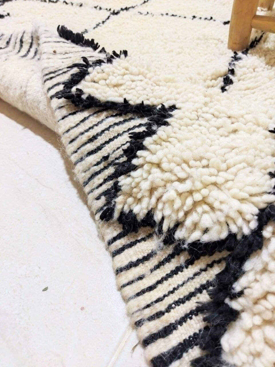Berber carpet beni ouarain 233 X 145 CM