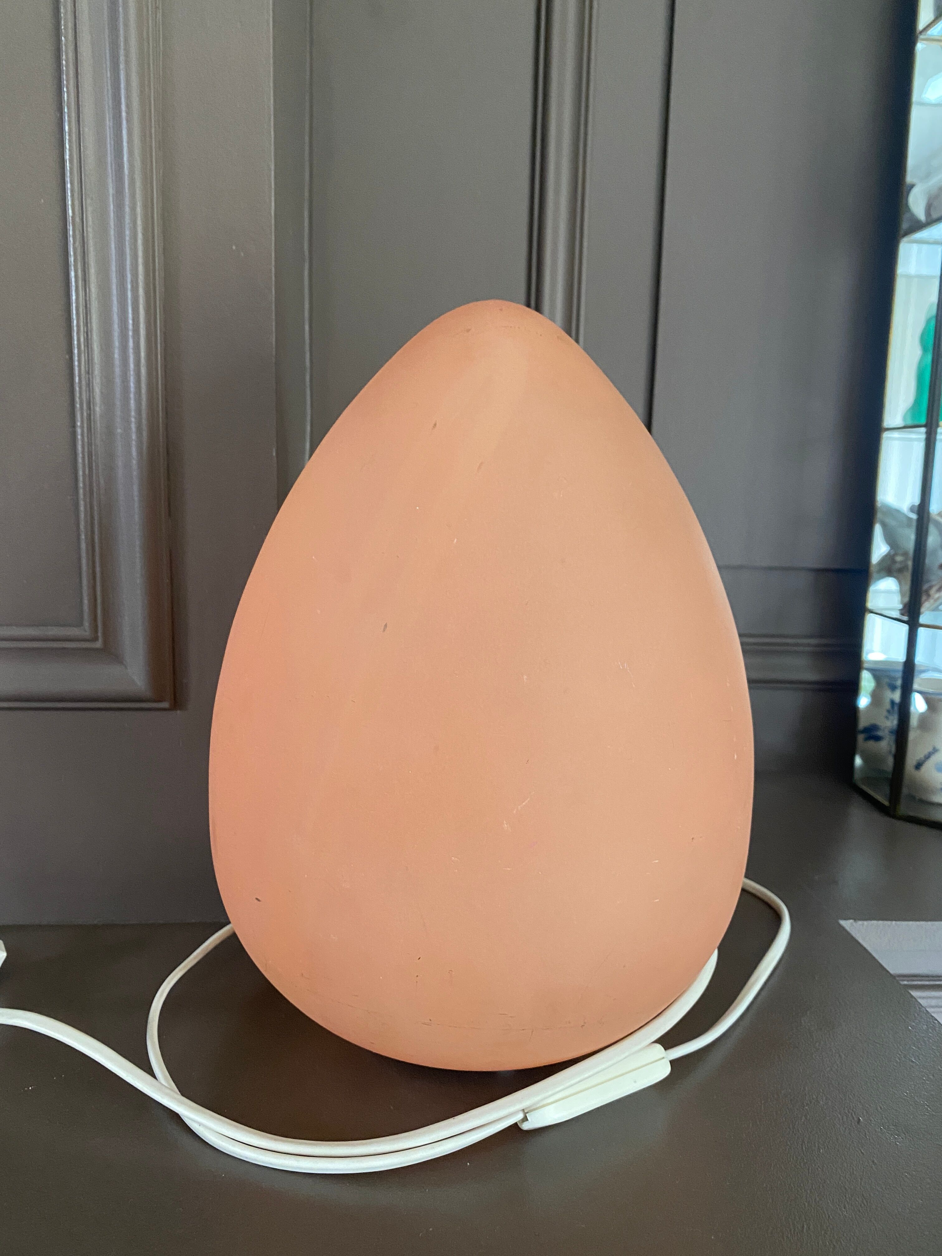 Vintage egg lamp