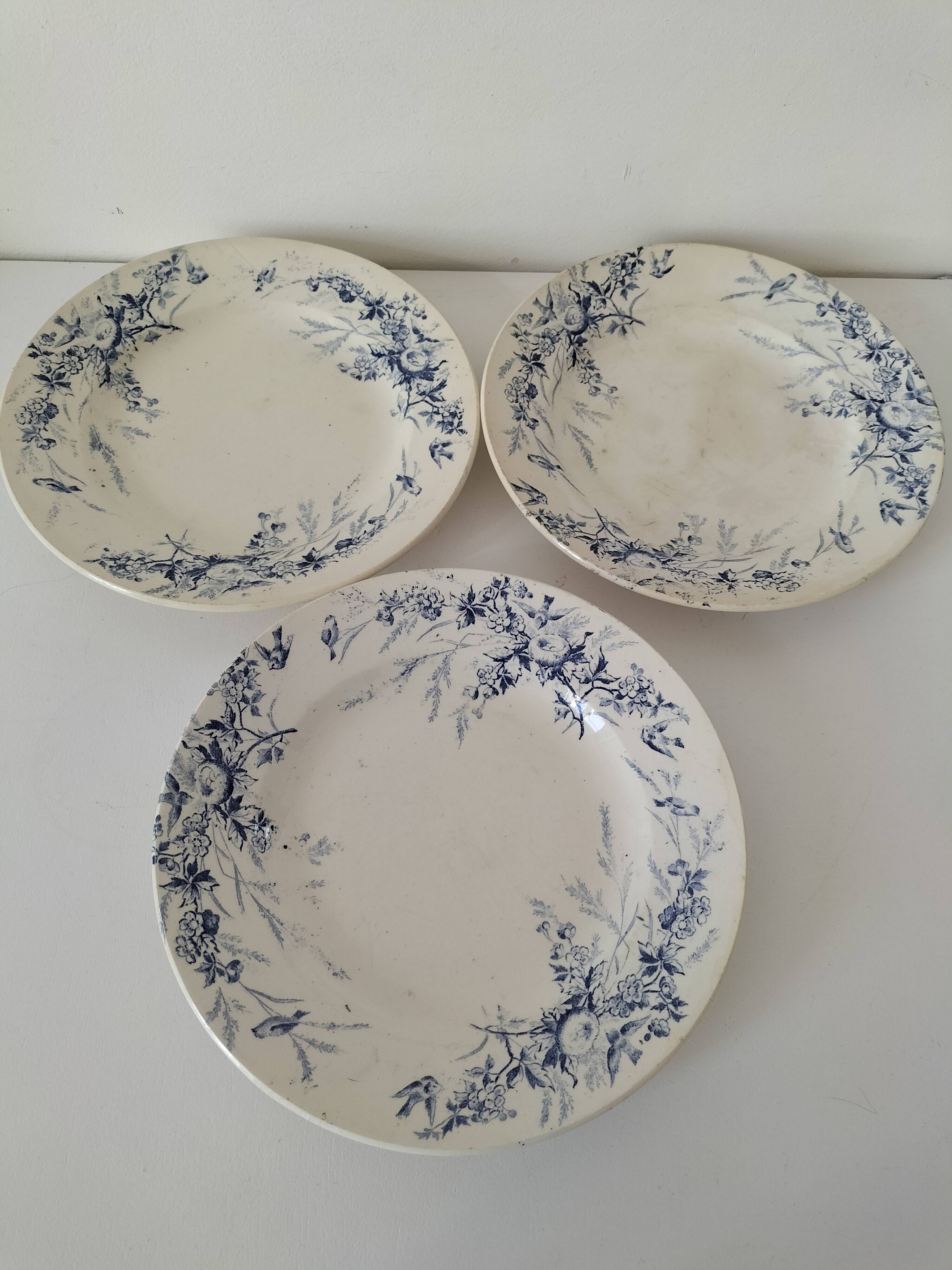 Creil Montereau Plates Linotte Model