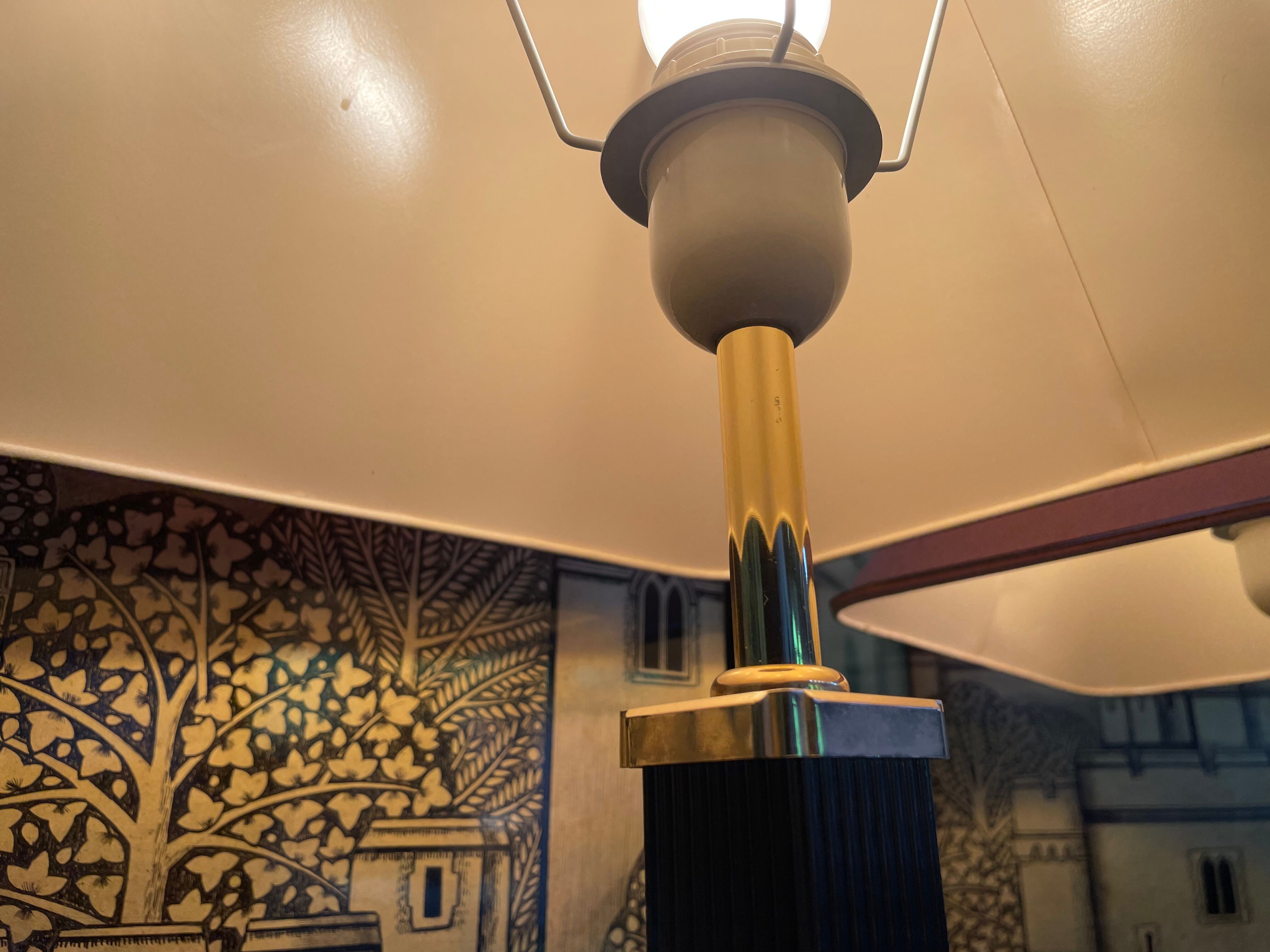Paire de lampes « Trocadéro » par Robert de Schuytener