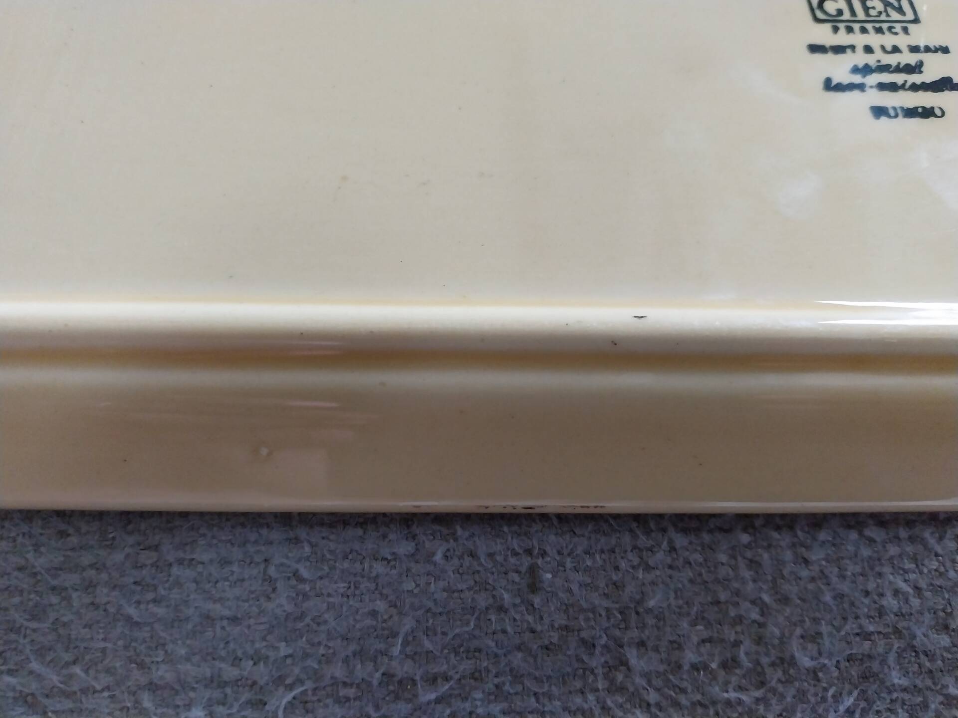 Cake tin
