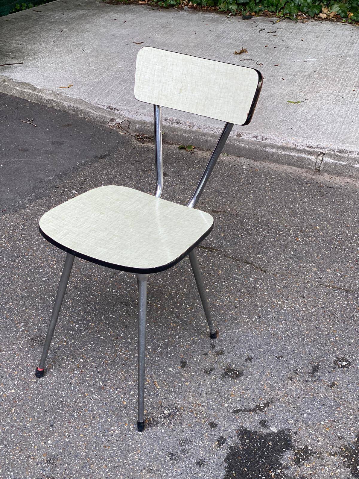 ETS khaki green formica chair Sanec Limoges
