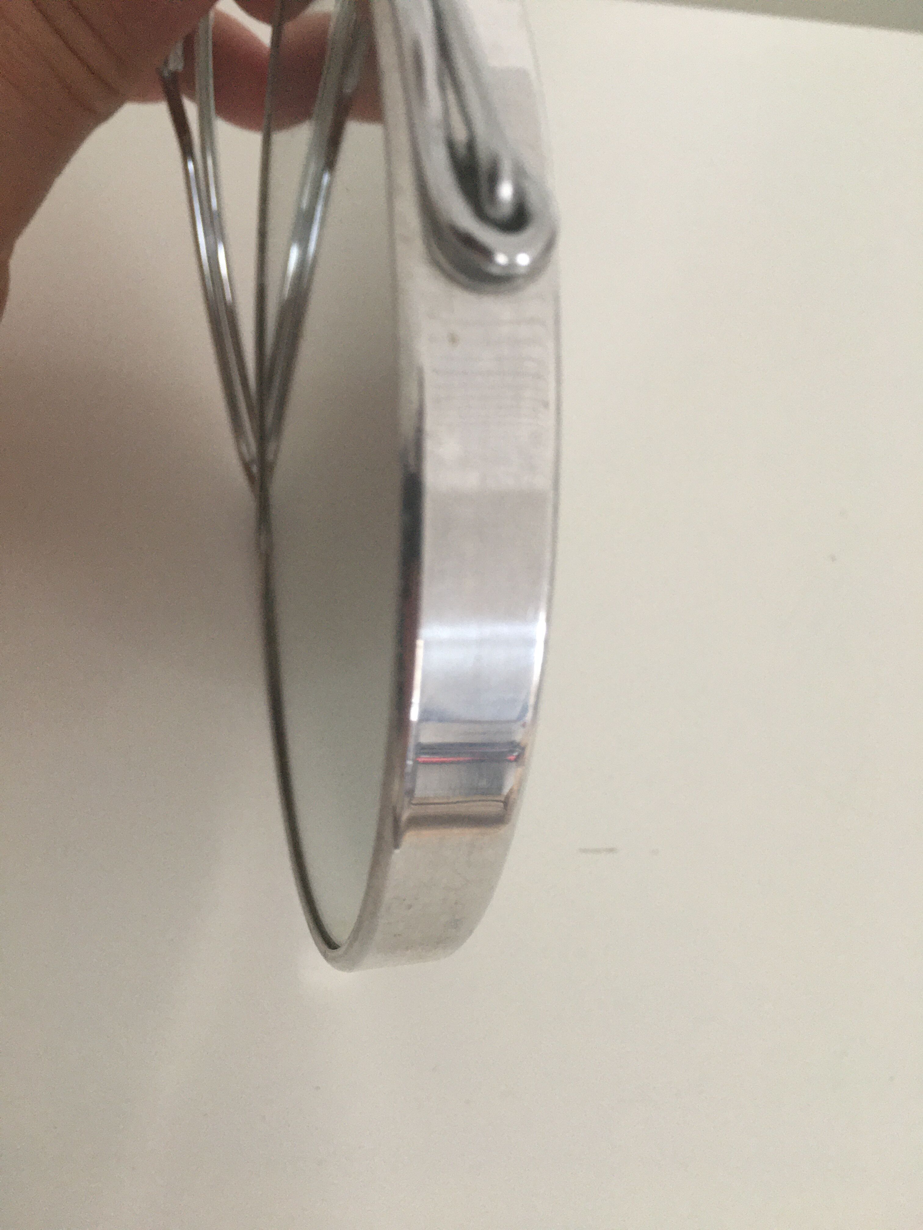 Vintage magnifying barber mirror in 12x12cm metal