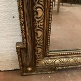 Miroir de style Napoléon III en bois et stuc patiné XX siécle