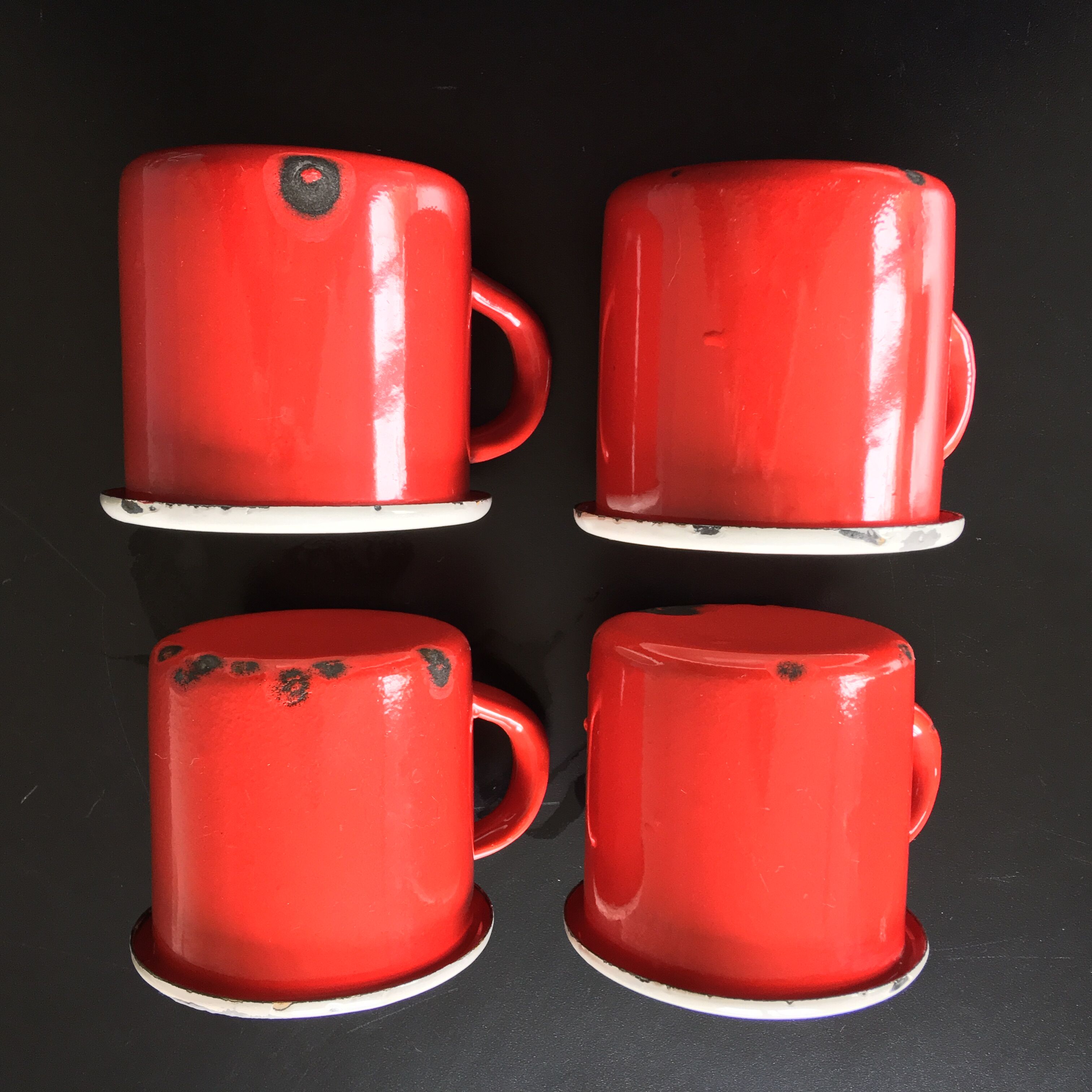 Enamel cups