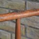 Petite chaise brutaliste