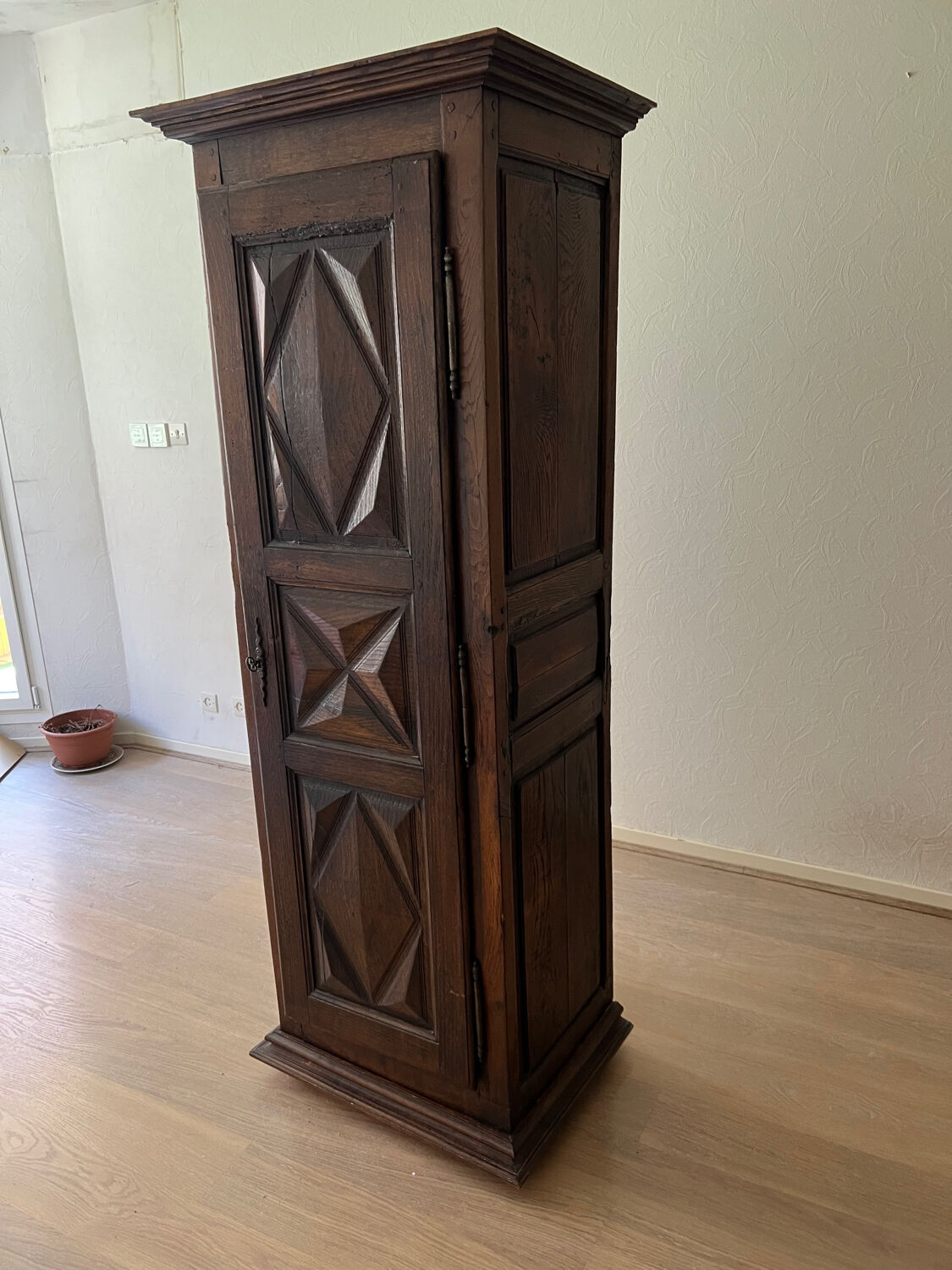 Oak hosiery cabinet