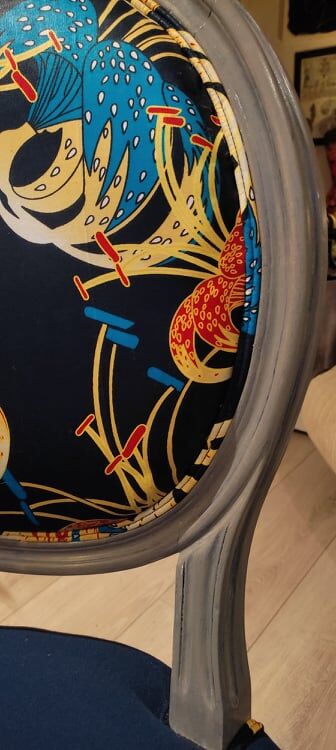 Chaise médaillon Louis XVI