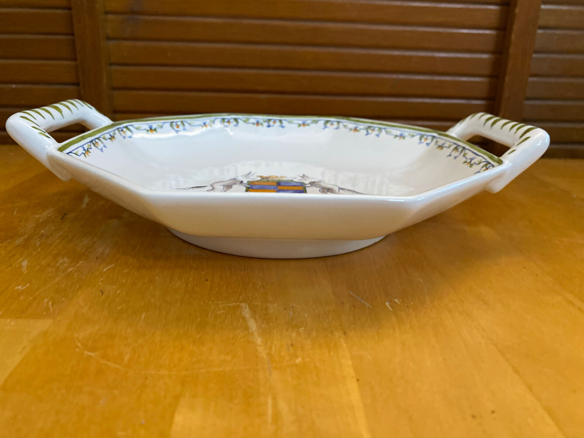 Old style moustiers plate white ceramic polychrome decor vintage