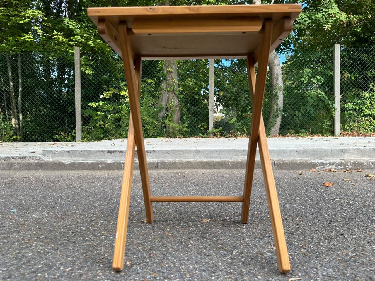 Folding wooden side table — Café des Mars Paris Vintage pattern