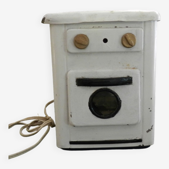 Small toy tin cooker from the 50s/60s