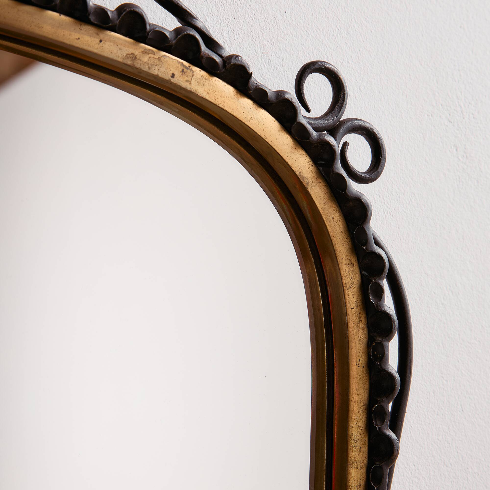 Miroir en fer forgé