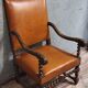 Important antique Louis XIII style office chair, 19th century