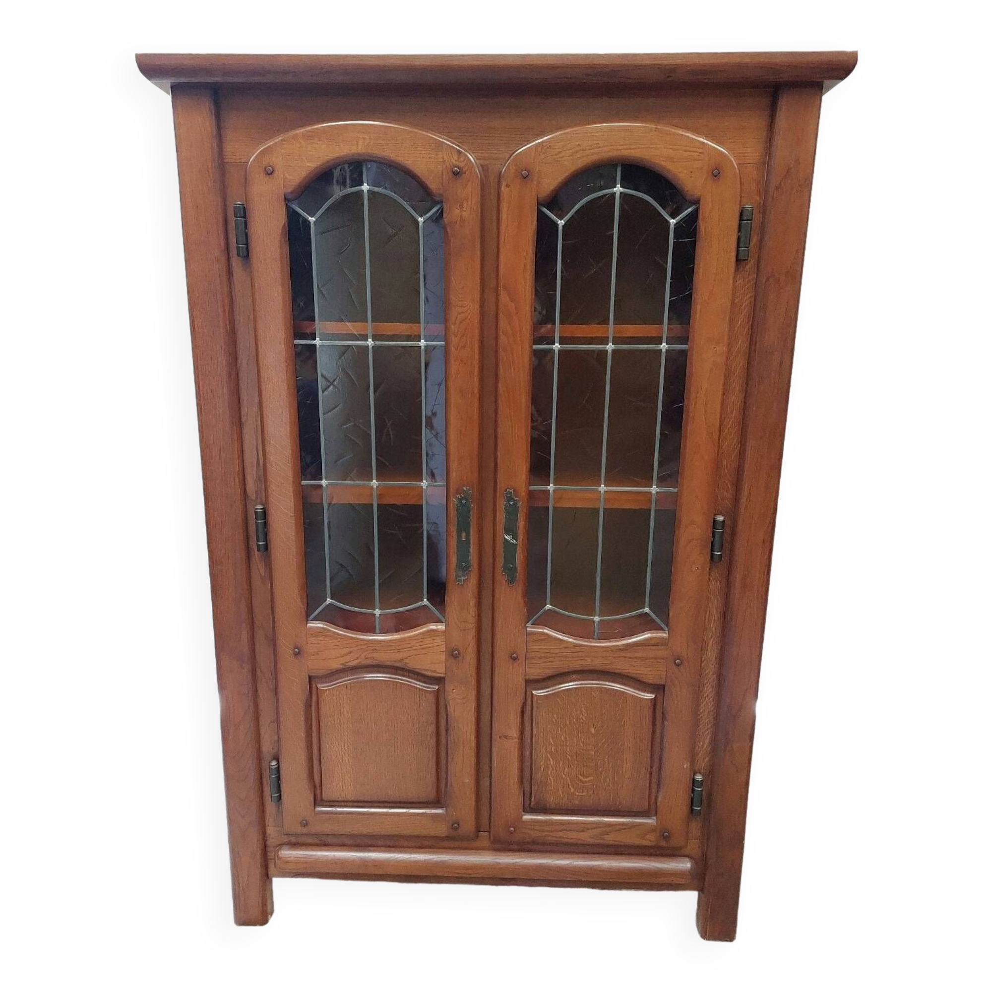 Furniture with shelves and glass doors