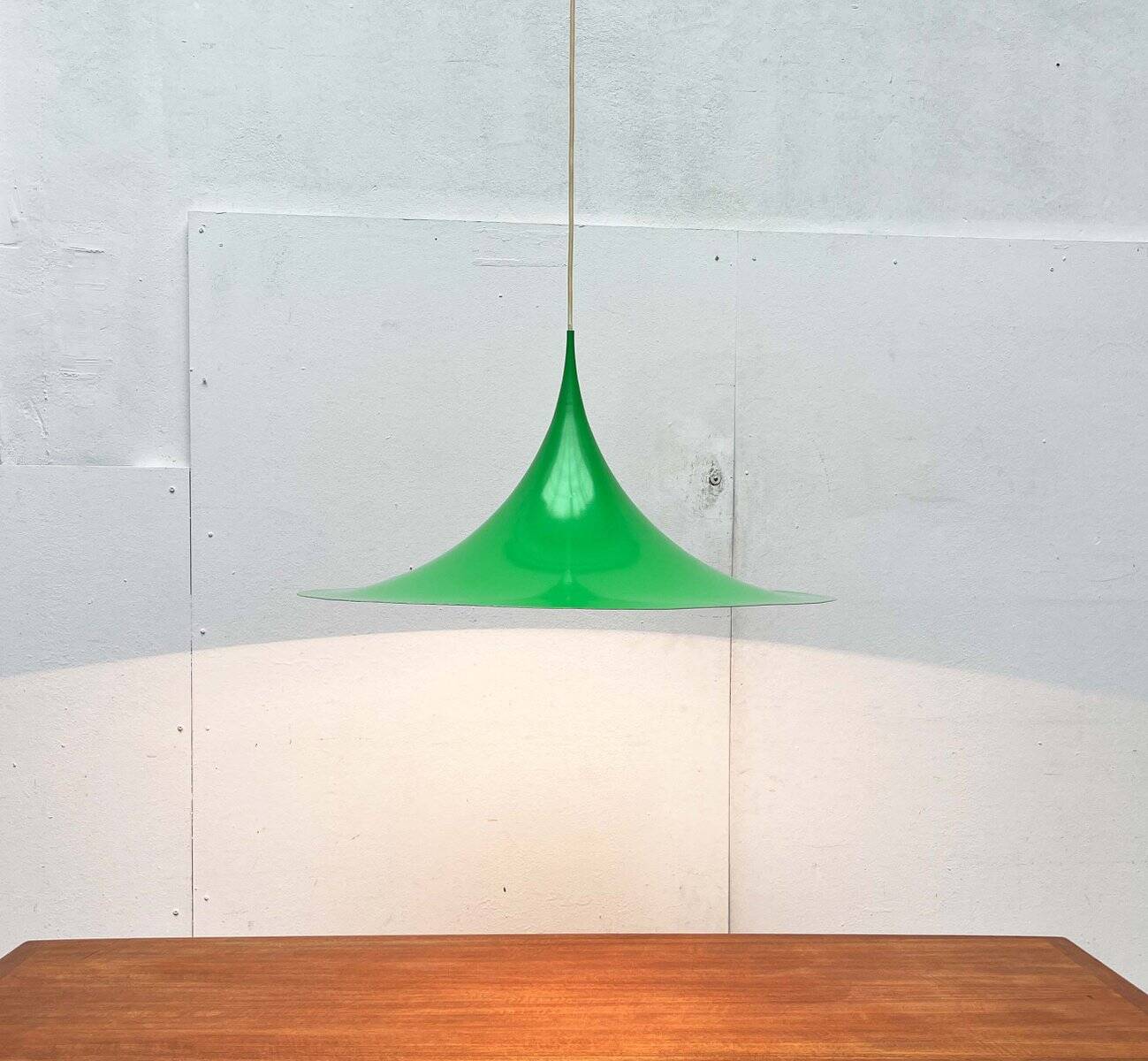 Semi-model tulip pendant lamp green space Danish mid-century by Claus Bondrup and Torsten Thorup for Fog & Mørup, 1960s, set of 2