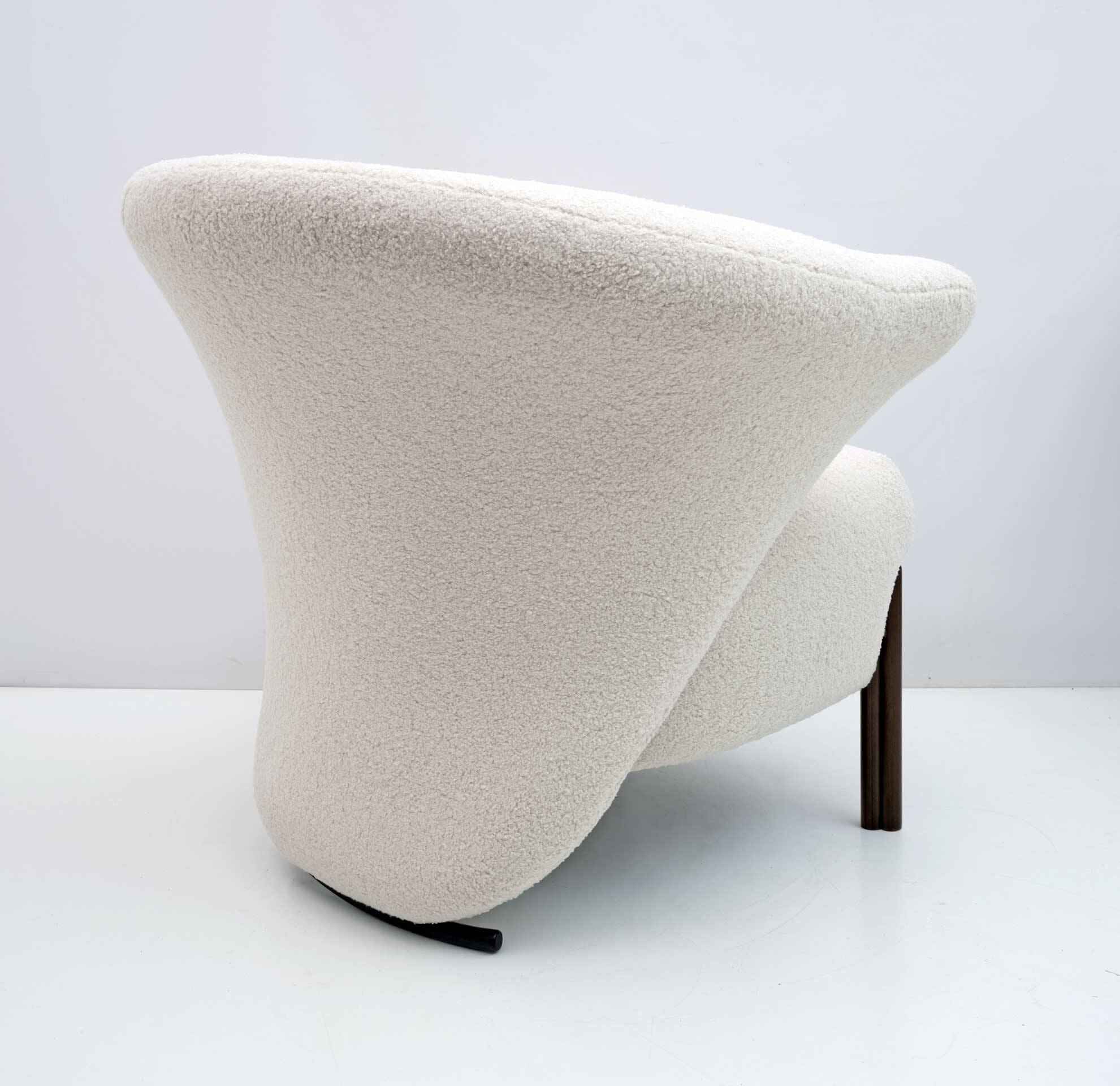 Post-Modern Italian Design Bouclè Armchair, 1980s