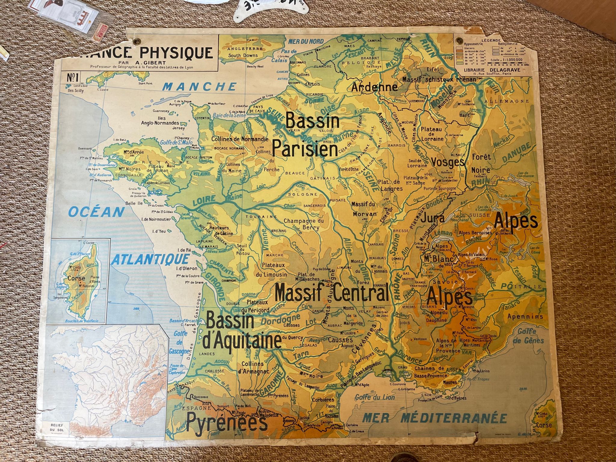 France map physics Delagrave school
