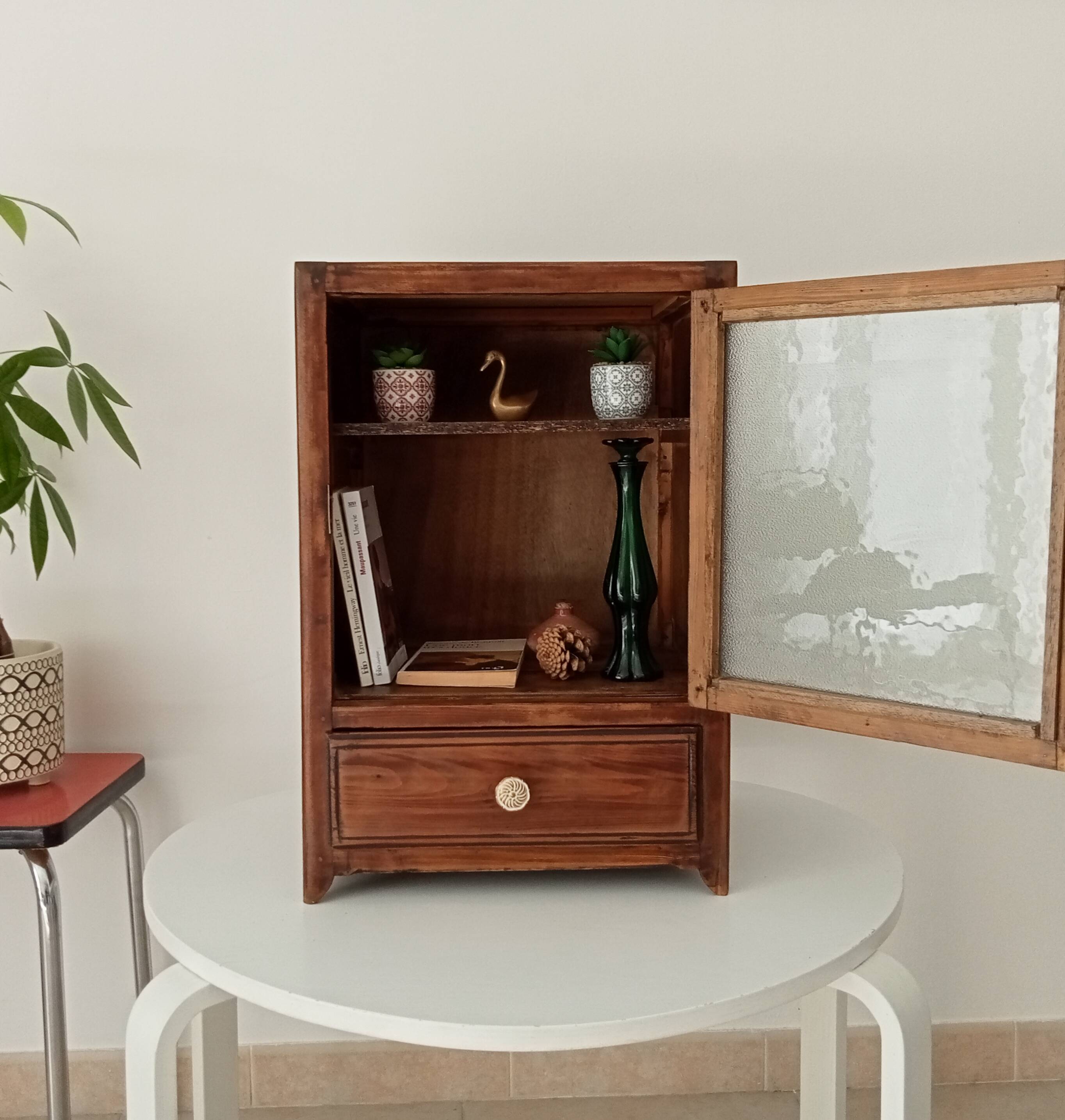 Medicine cabinet, 30s/40s oak bathroom cabinet