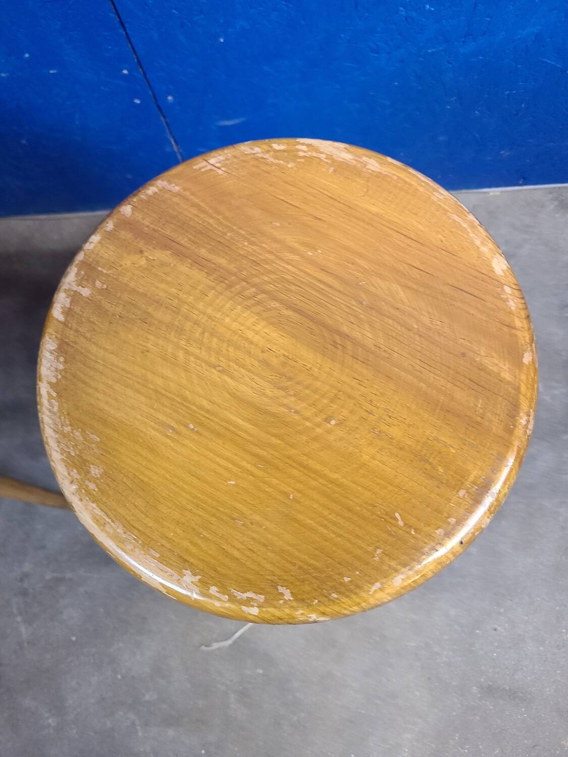 Tabouret bois massif vintage