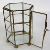 Old small hexagonal display case for miniatures or jewelry