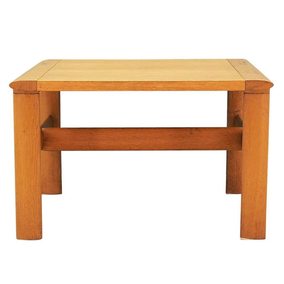 Table basse en chêne, design danois, années 1960, production : Danemark