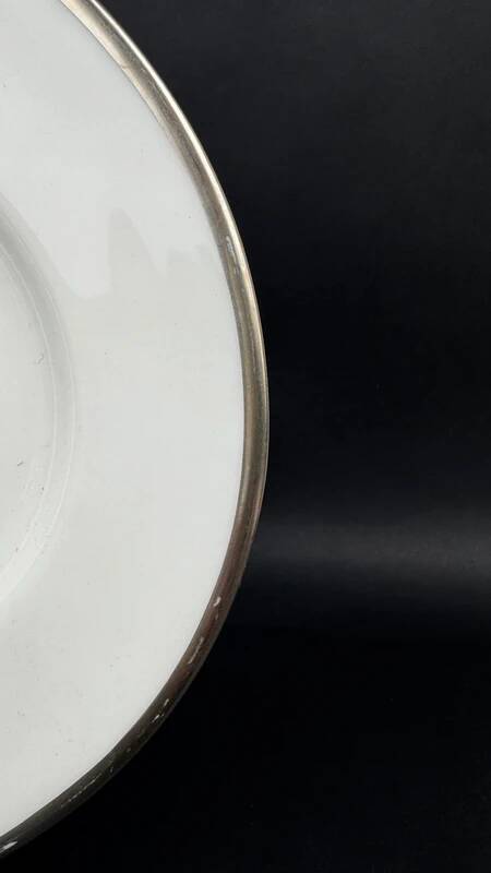 Oval plate Raynaud model Fontainebleau platinum
