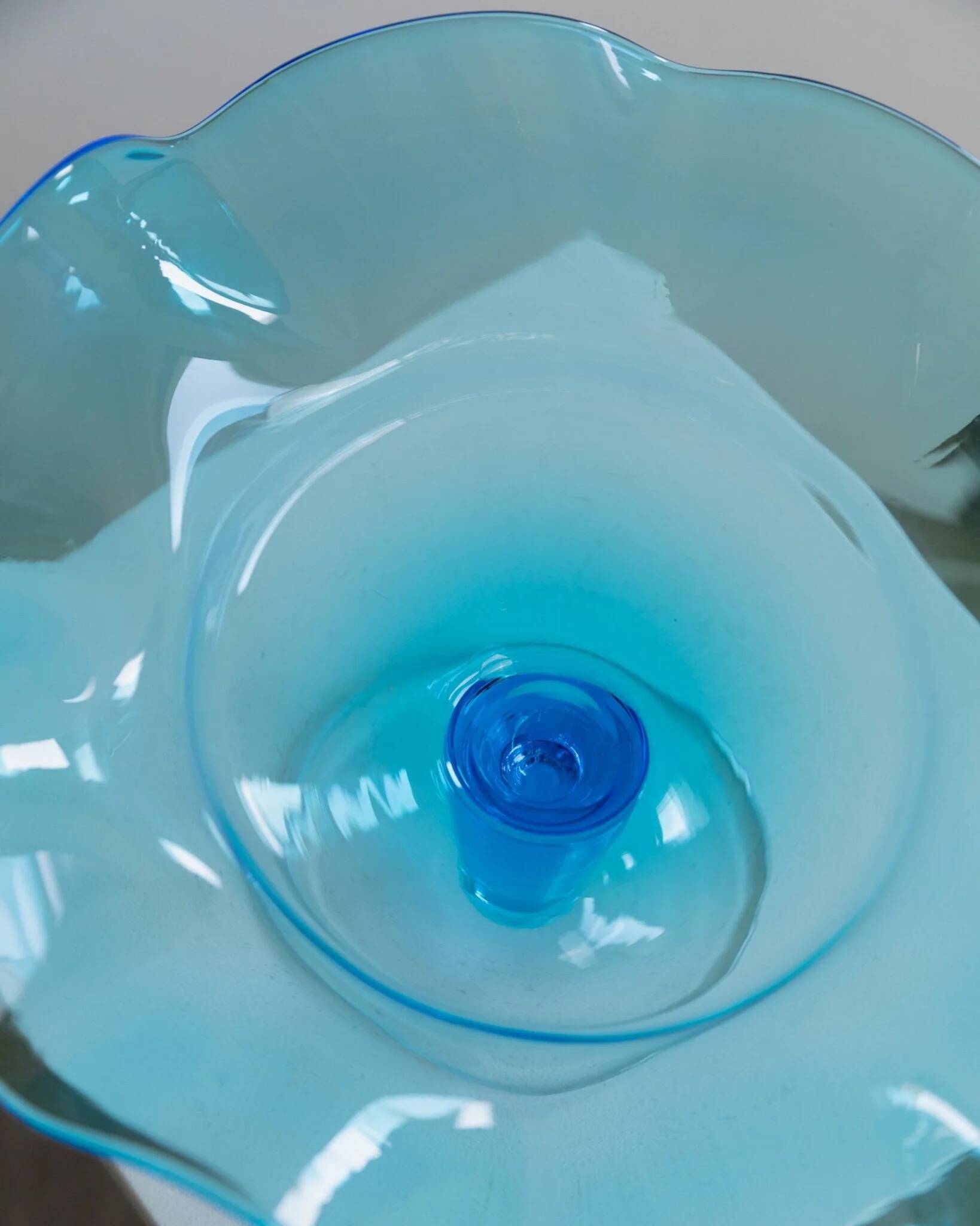 Blue Murano Glass Footed Dessert Bowl, Italy 1980s - Vintage Verre-et-Cristal Art