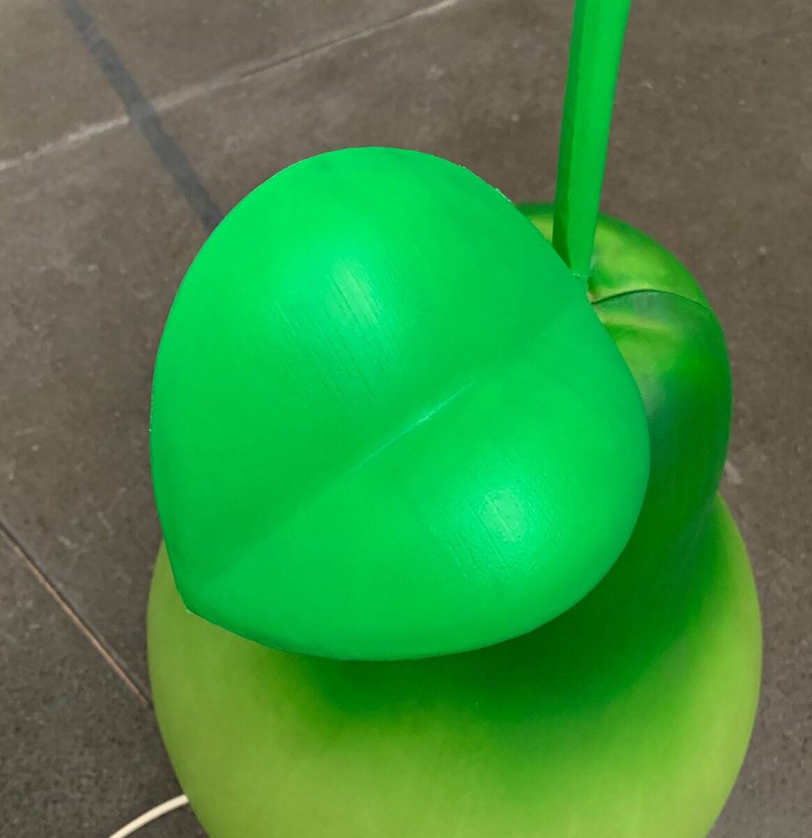 Lampe poire postmoderne, années 1970