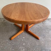 Table de salle a manger Baumann