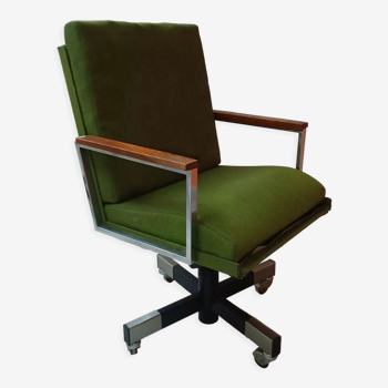 Scandinavian office chair